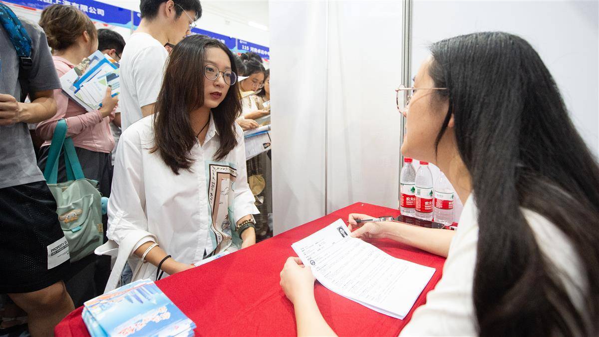 五龙争霸在线下载